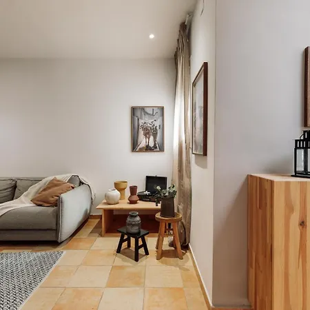 Finnt - 1 Bedroom And Terrace In Eixample Dreta *